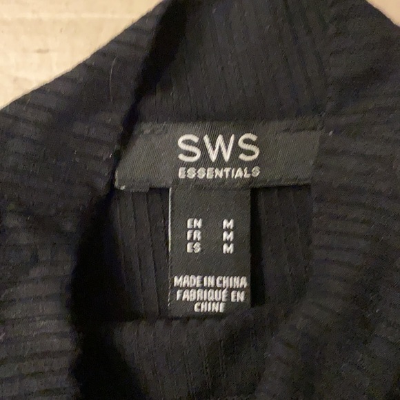 High neck bodysuit - Picture 3 of 3